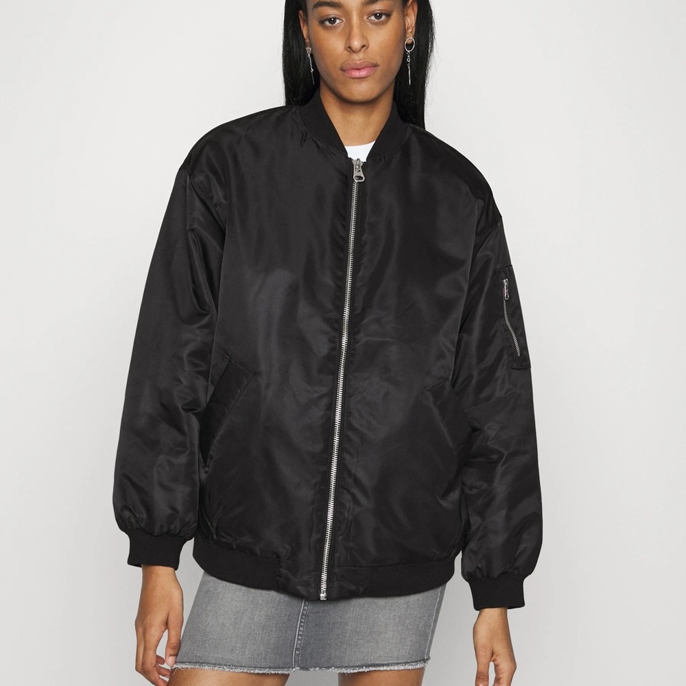 NUDE black oversized bomber